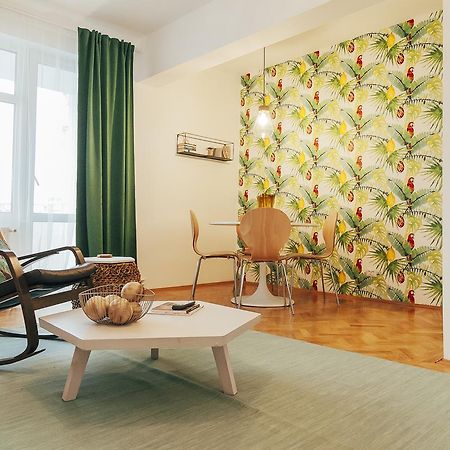 Old Town View Apartment Bucarest Esterno foto